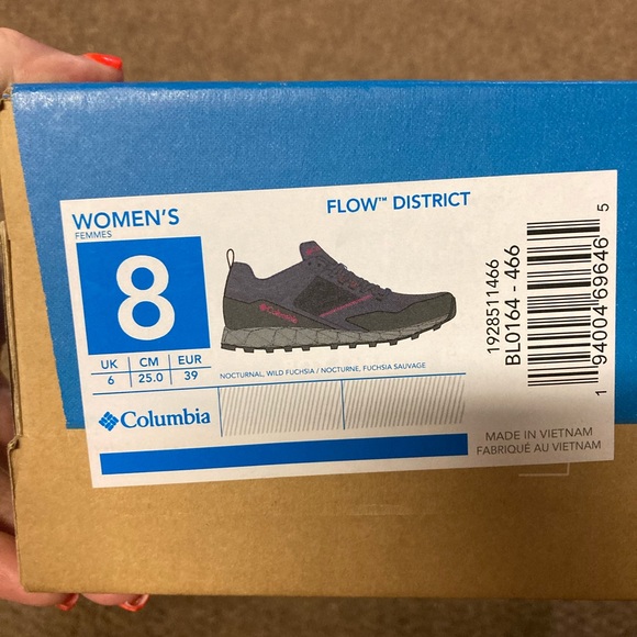 COPY - Columbia shoes. Brand new, never worn or tried on. Perfect for hiking/ou… - Picture 4 of 4